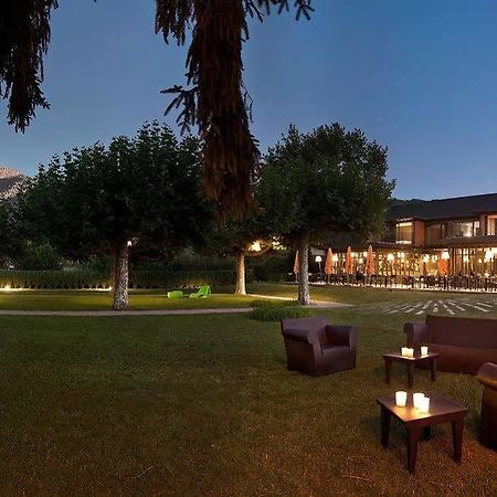 Le Petit Letraz Hotell Duingt Exteriör bild